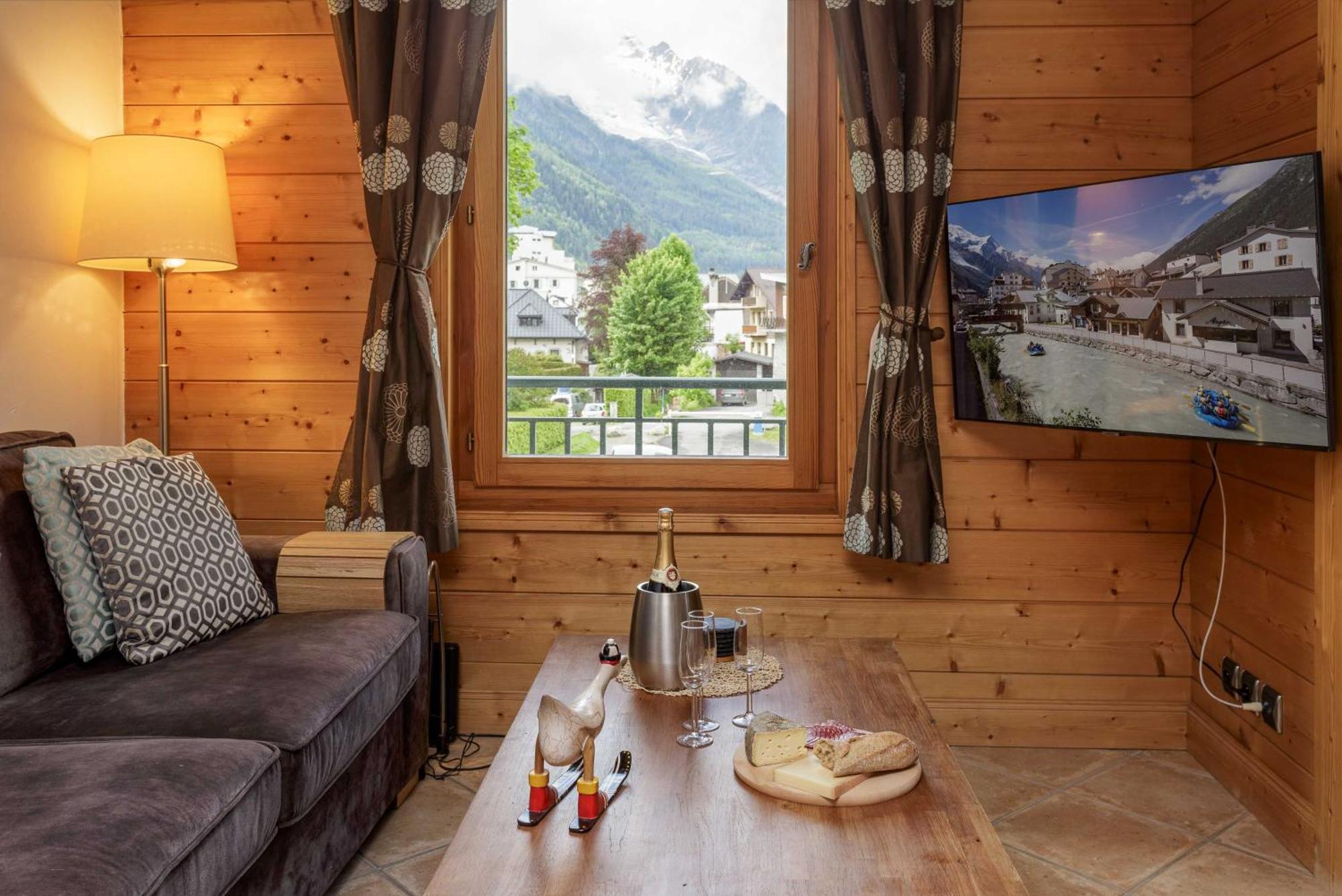 Les Sonnailles Apartment - Chamonix All Year Екстериор снимка